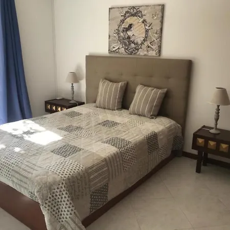Vila Pedro